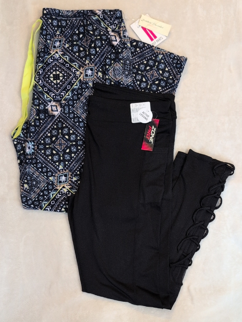 NWT Women's Plus 1X Bundle: Bobby Brooks Patterned Lounge Pants & Zone Pro Perfo